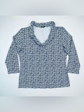 J. McLaughlin Navy and White Patterned V-Neck Top Size Large